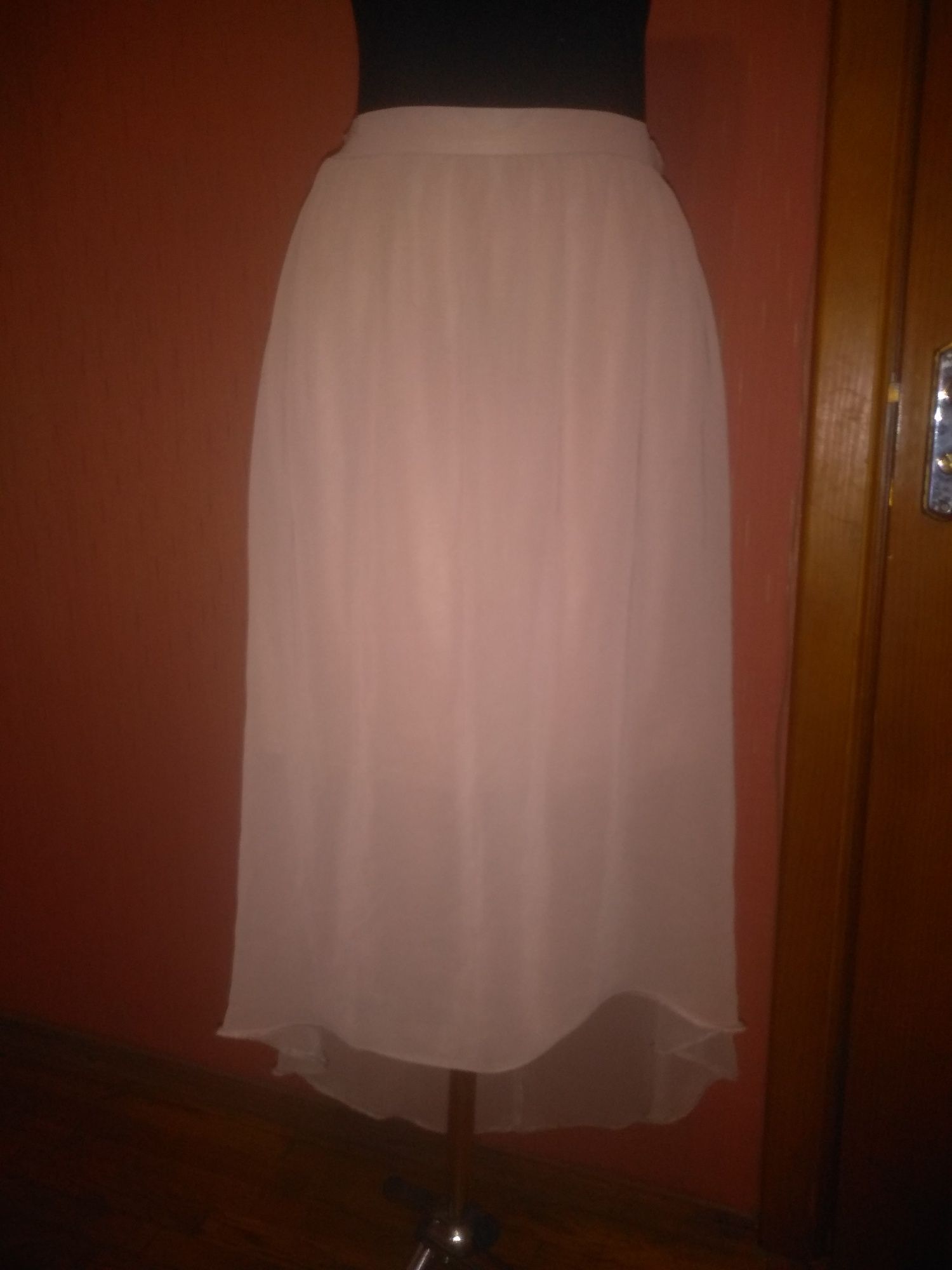 Шифоновая юбка со шлейфом.юбка