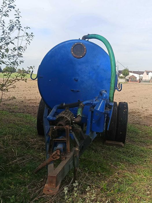 Beczka asenizacyjna 8000l