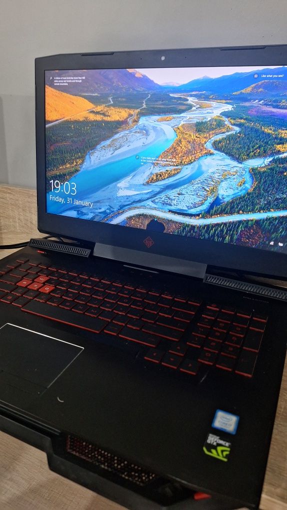 Laptop HP Omen 17'|GTX 1050Ti|i7 7700HQ|Podkładka chłodzącą gratis