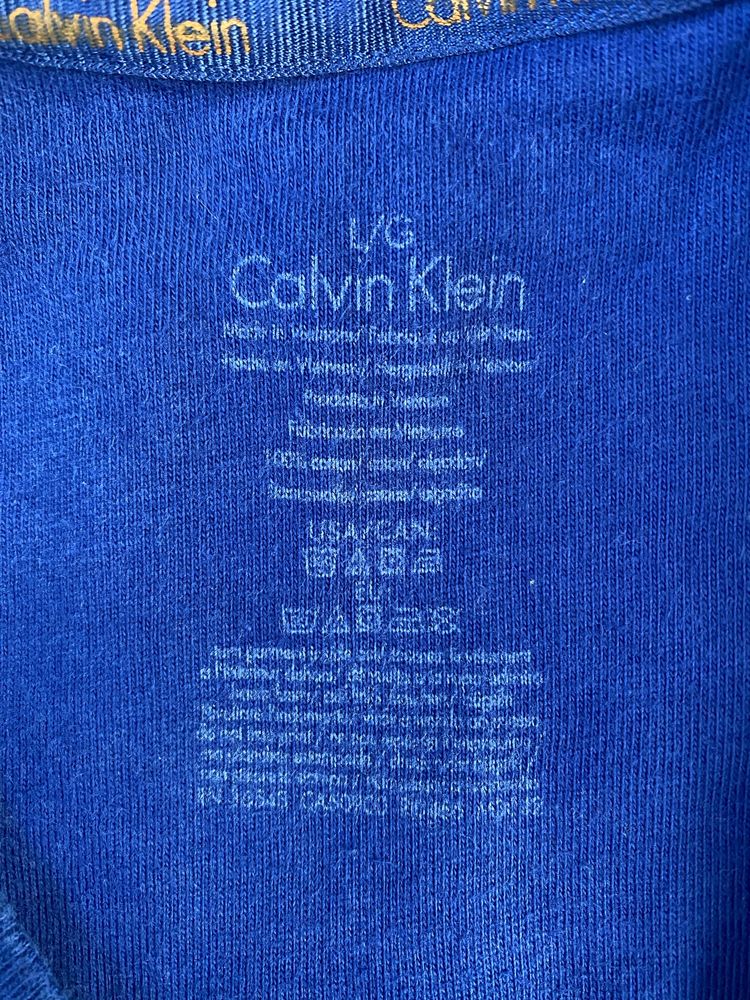 Майка , футболка Calvin Klein