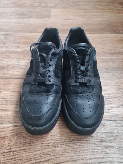 Кросівки жіночі шкіряні Estro, р.38