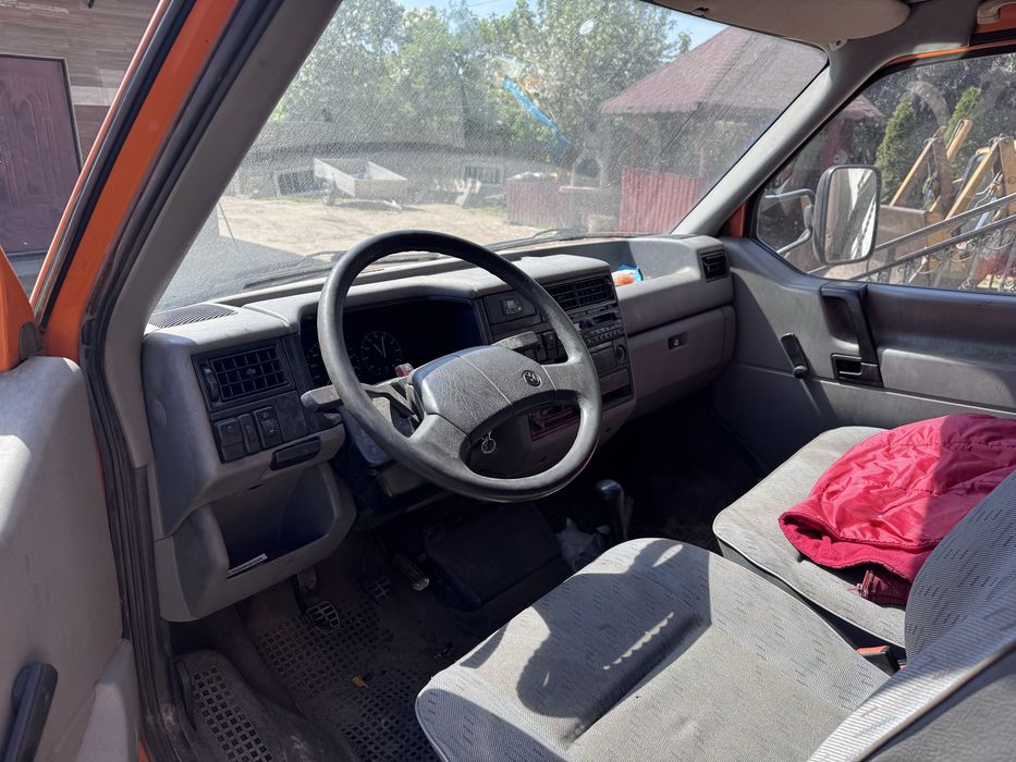 Volkswagen T4 2.4 z plandeka