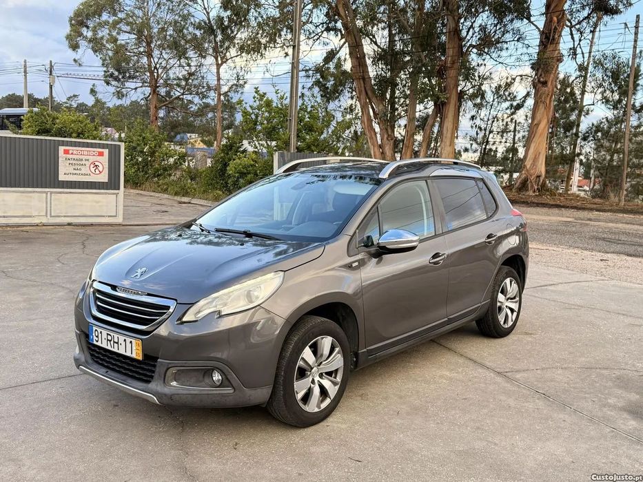 Peugeot 2008 1.2 PureTech Style