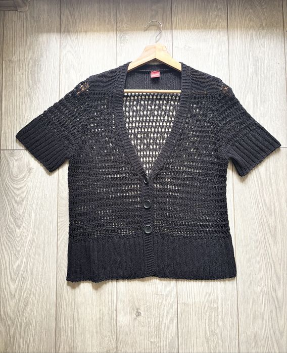 Ażurowy sweter zapinany