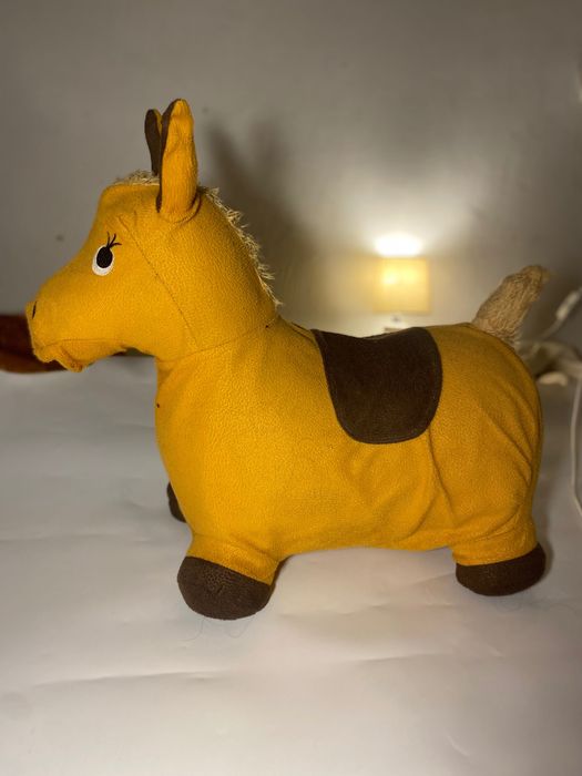 Дитячий ослик пригунець