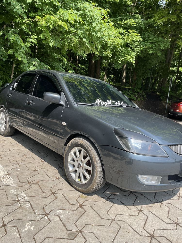 Міцубісі Ланцер 9 1.6