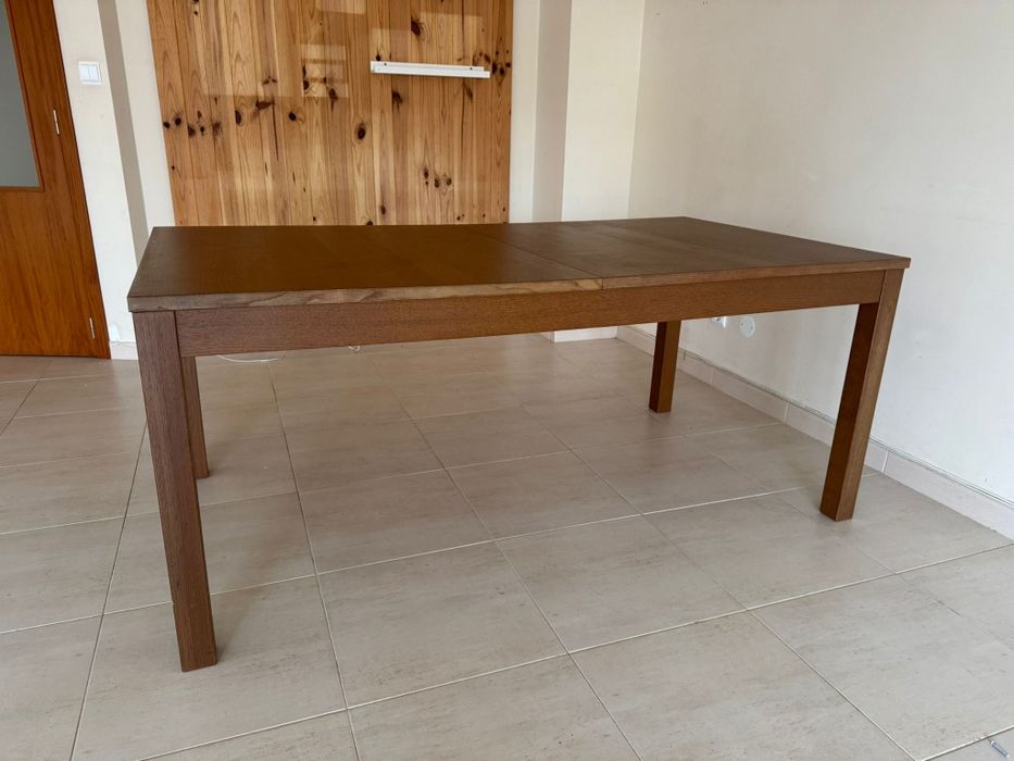 mesa extensível Ikea usada como nova