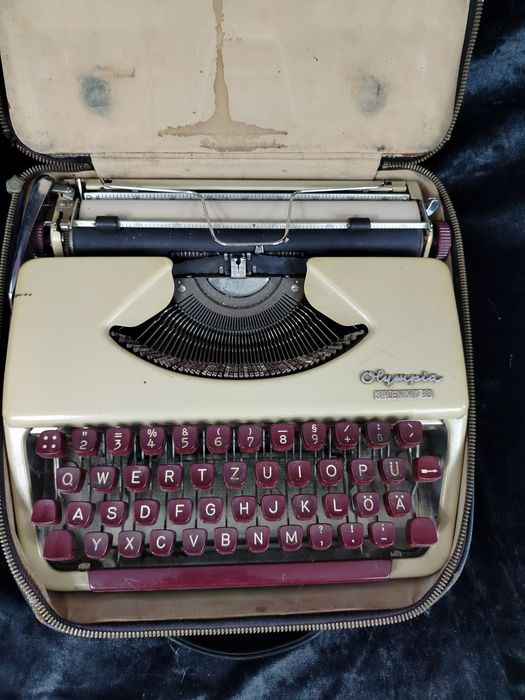Olympia splendid 33 stara maszyna do pisania