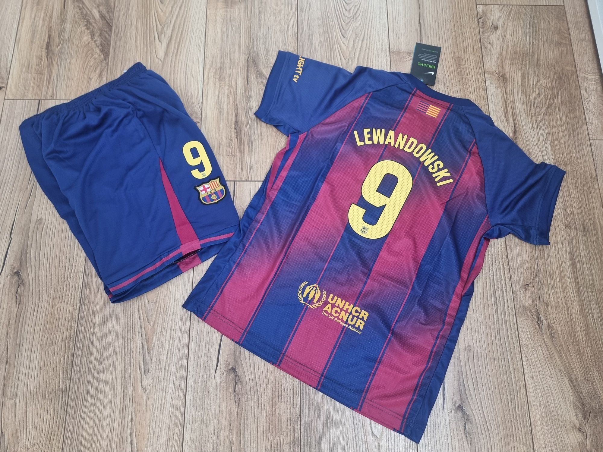 Komplet FC Barcelona Lewandowski 155-165