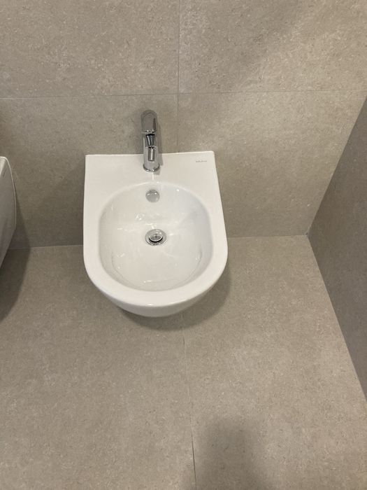 Bidé suspenso Valadares — novo, nunca utilizado