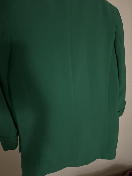 Піджак zara зеленого кольору
