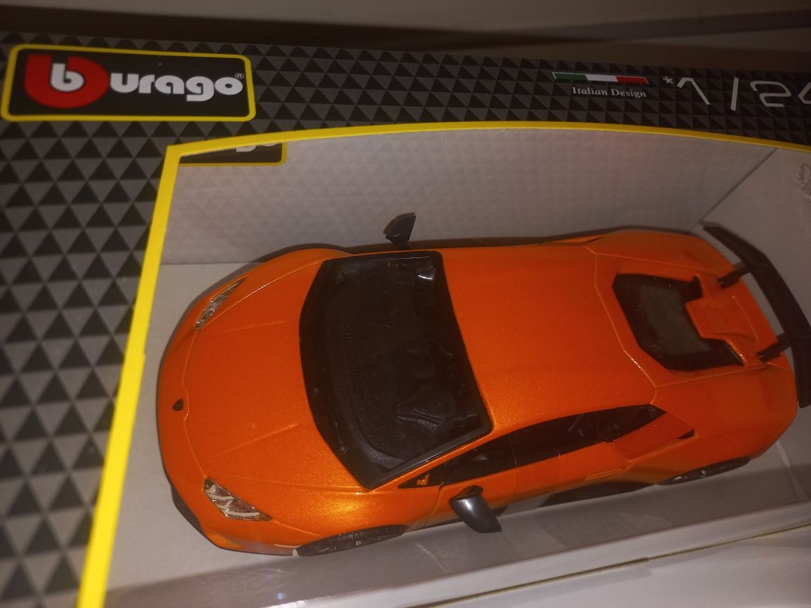 Bburago Lamborghini Huracan Performante,skala 1: 24