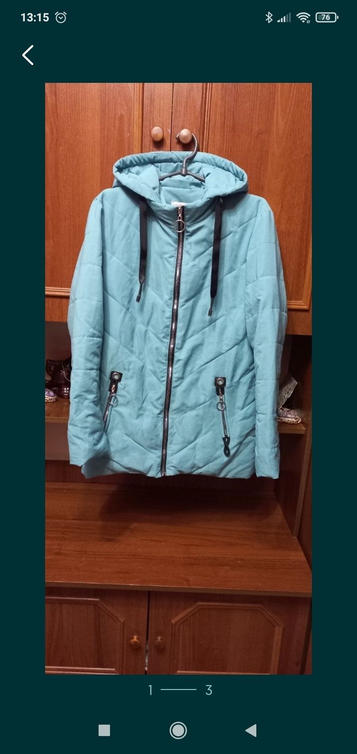 Продам демісезонна жіноча куртка, розмір 48-50