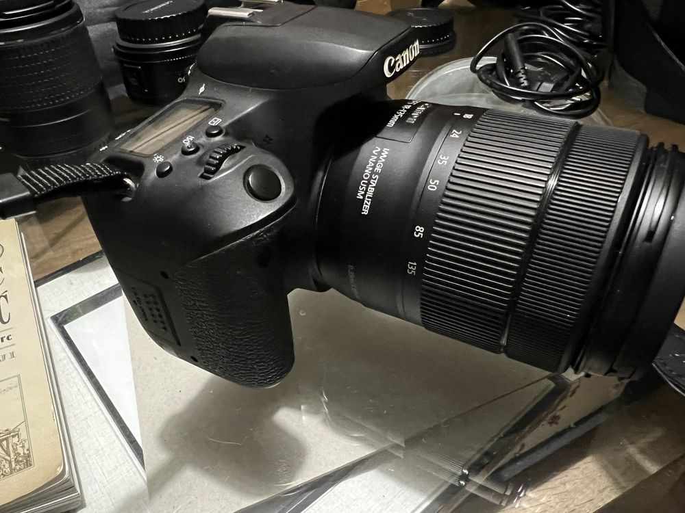 Canon 77D + 3 obiektywy i akcesoria