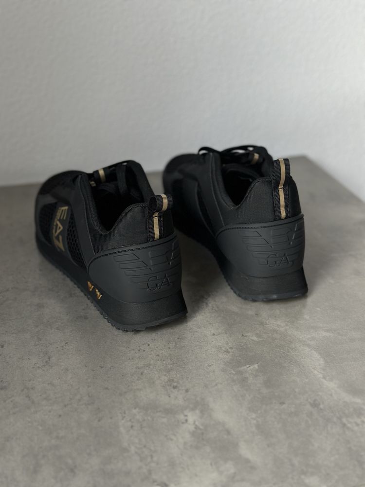 Кросівки  Emporio Armani