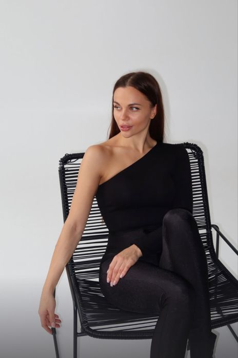 Продаж діючого бізнесу бренд одягу з активними продажами