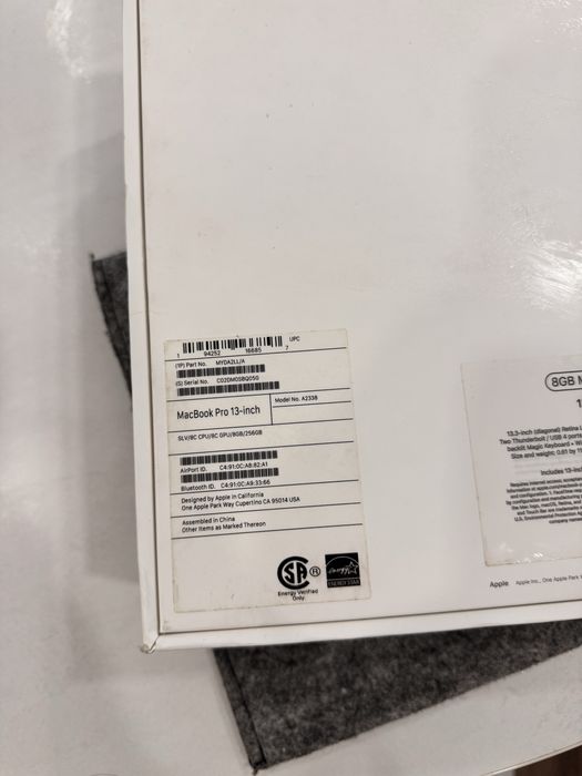 Macbook pro 13 256gb