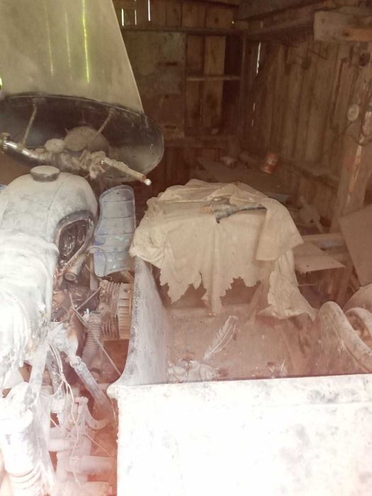 Кас 750 має гараж