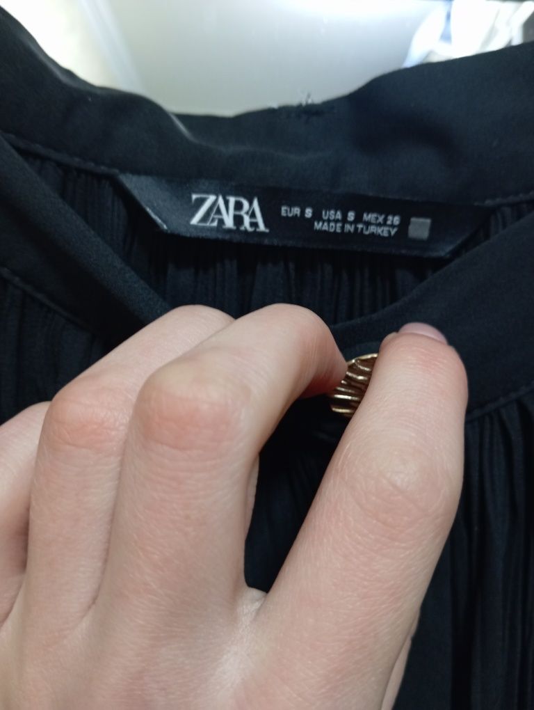 Спідниця Zara плісерована