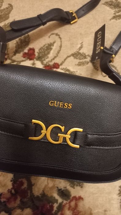 Знижка сьогодні!Стильна жіноча сумка Guess Dagan
