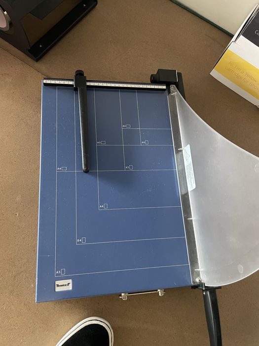 Vendo Guilhotina Manual