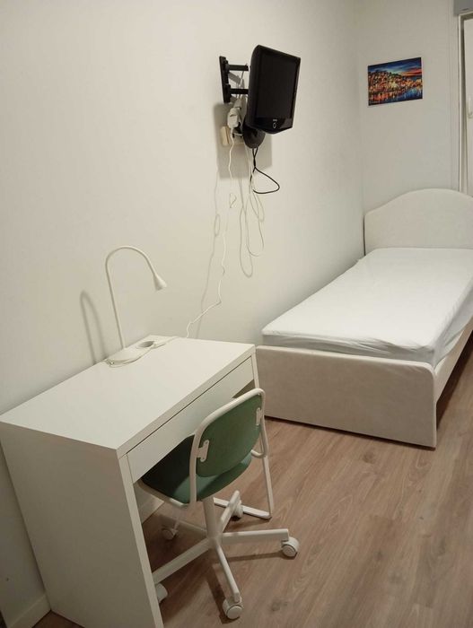 Quarto para alugar – Perto do metro dos Combatentes