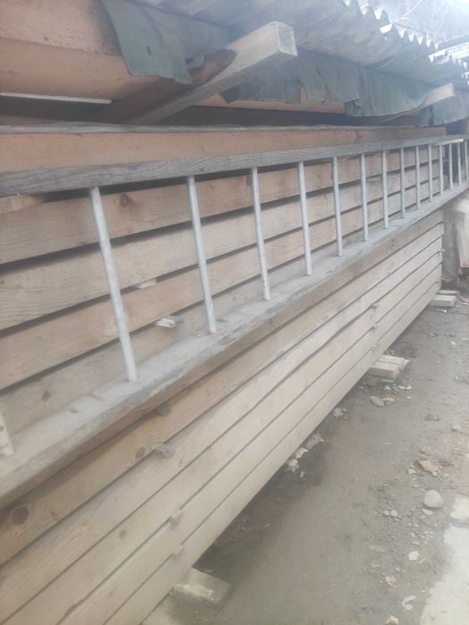 Брус 100×200 мм.86 штук 5-метрових.25 штук 6-метрових