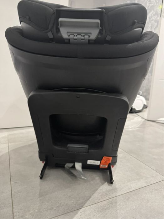 Fotelik samochodowy Britax Romer Dualfix M i-size