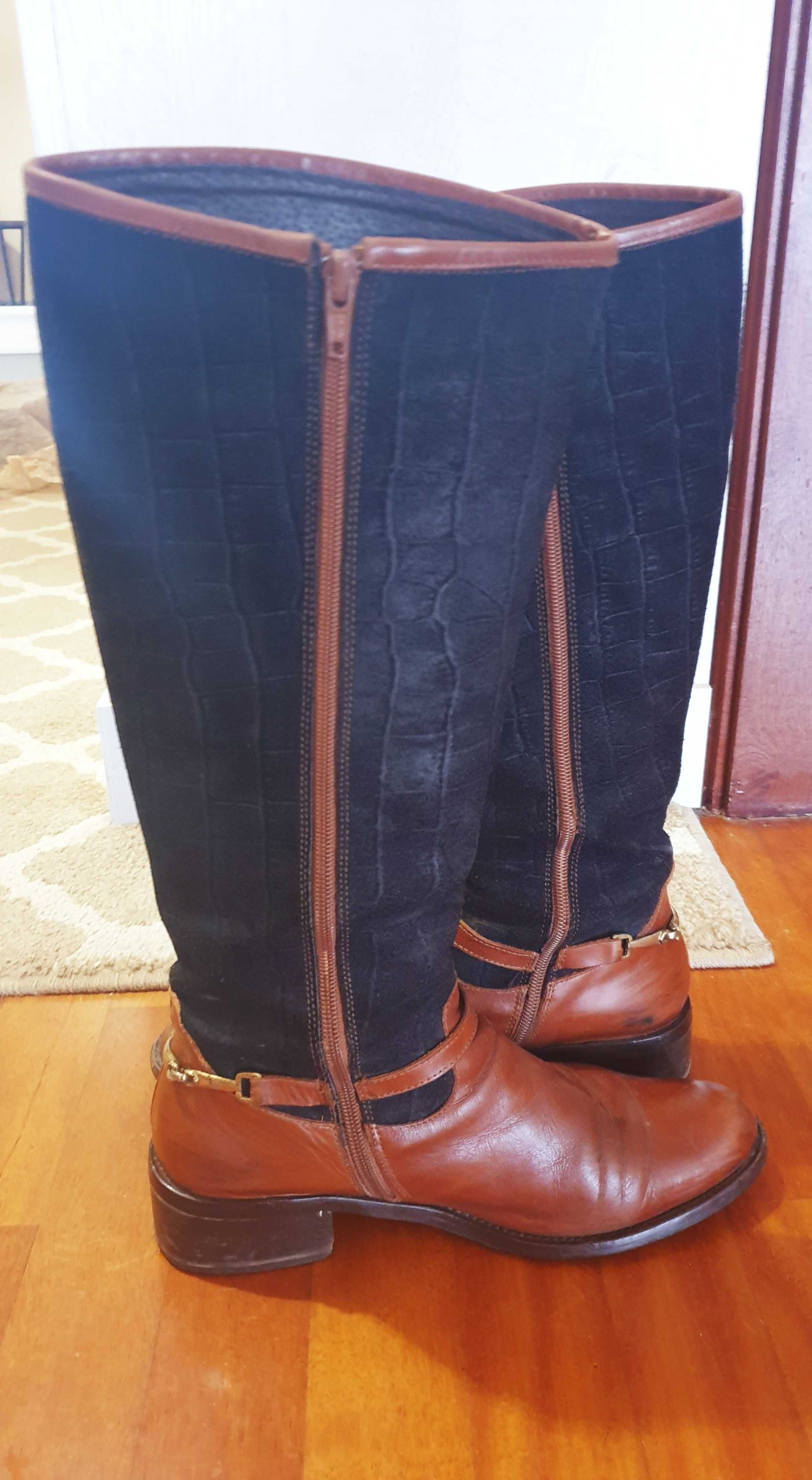 Botas de pele castanha e azul marinho da marca Country Rider
