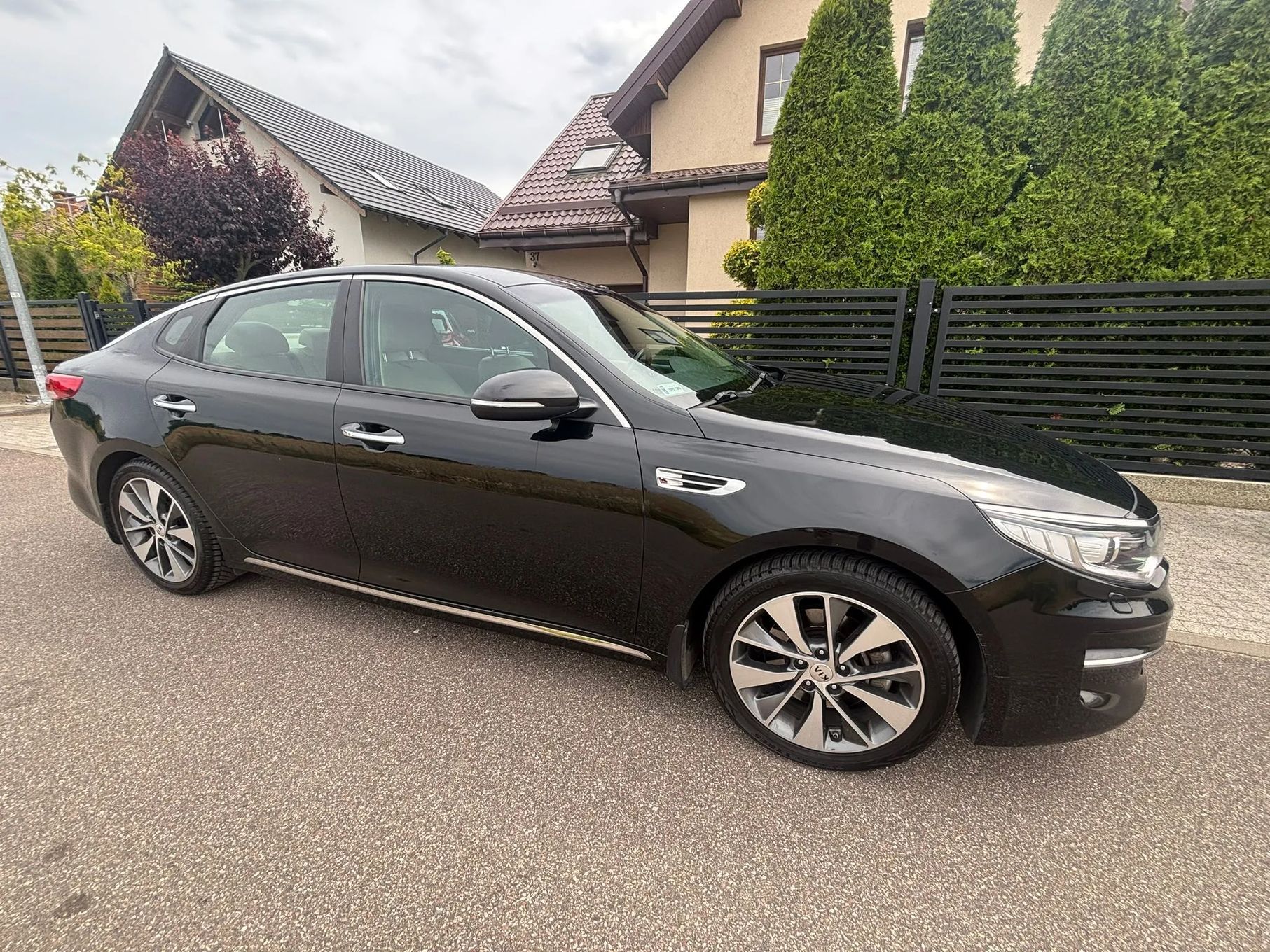 Kia Optima Kia Optima XL najbogatsza wersja 2,0 benzyna, pierwszy właściciel
