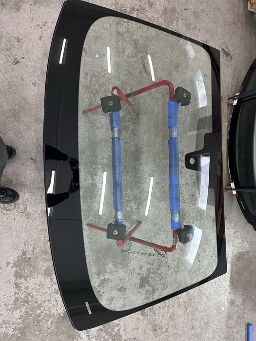 Лобове скло BMW G30 2020-25