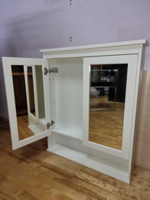 szafka łazienkowa Hemnes z lustrem