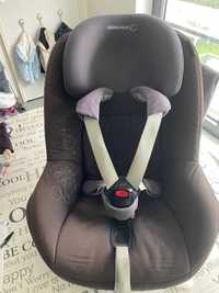 Cadeira Auto Bébé-Confort Pearl + Base FamilyFix ISOFIX