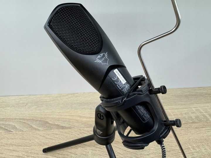 Mikrofon biurkowy Trust Mantis Plus USB – idealny do streamingu