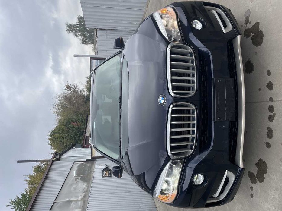 Розборка BMW X5 F15 3.0I Разборка кузовщина передок БМВ Ф15 двигун КПП