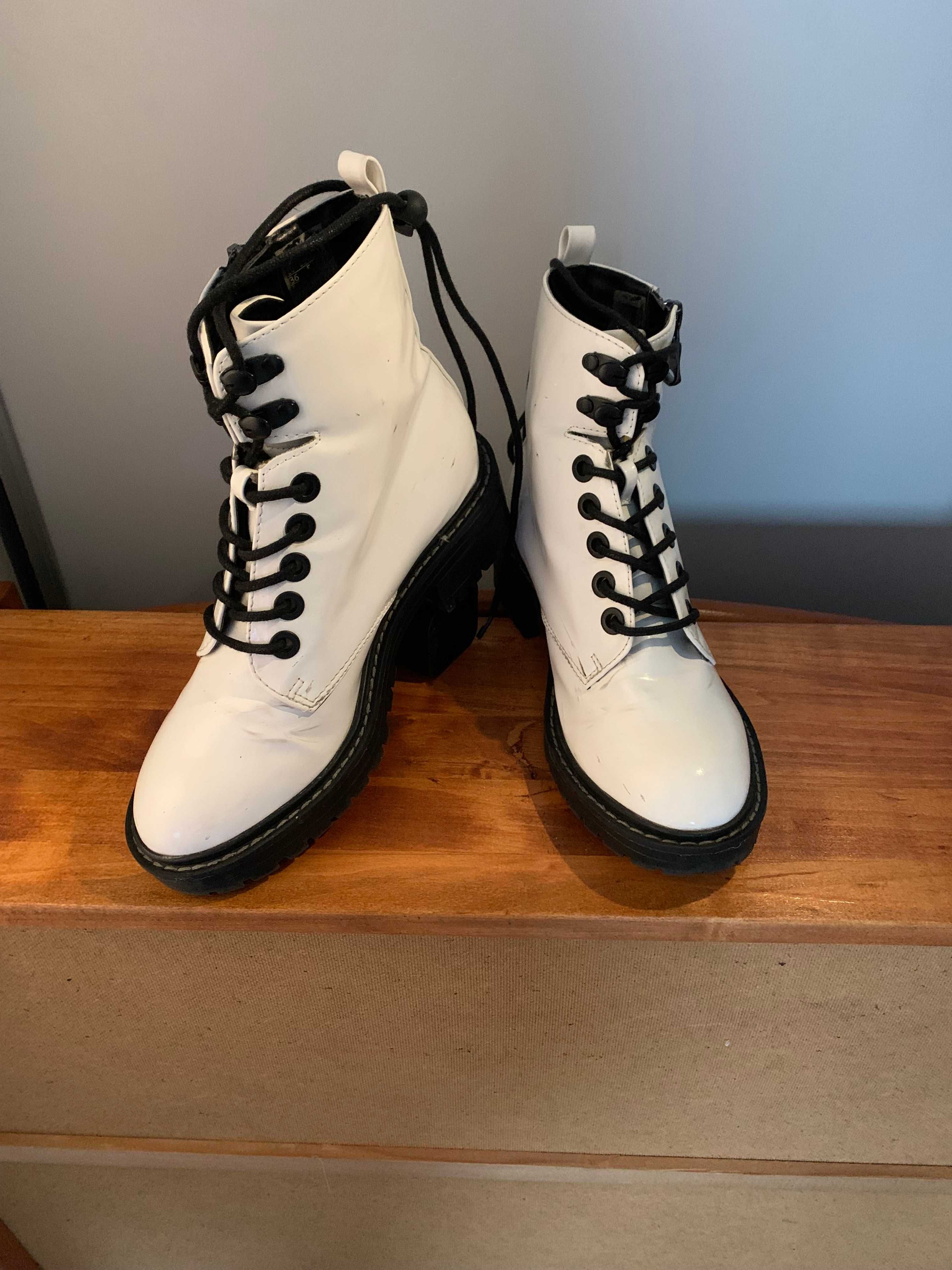 Buty białe przejściowe zimowe rozm. 36