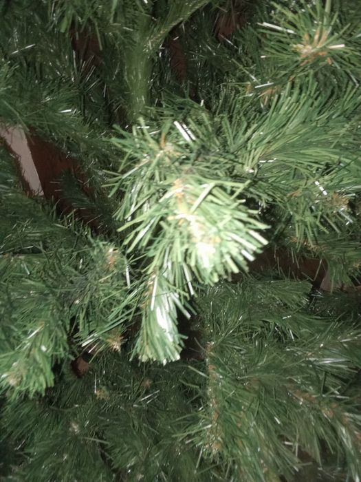 Choinka duża że stojakiem