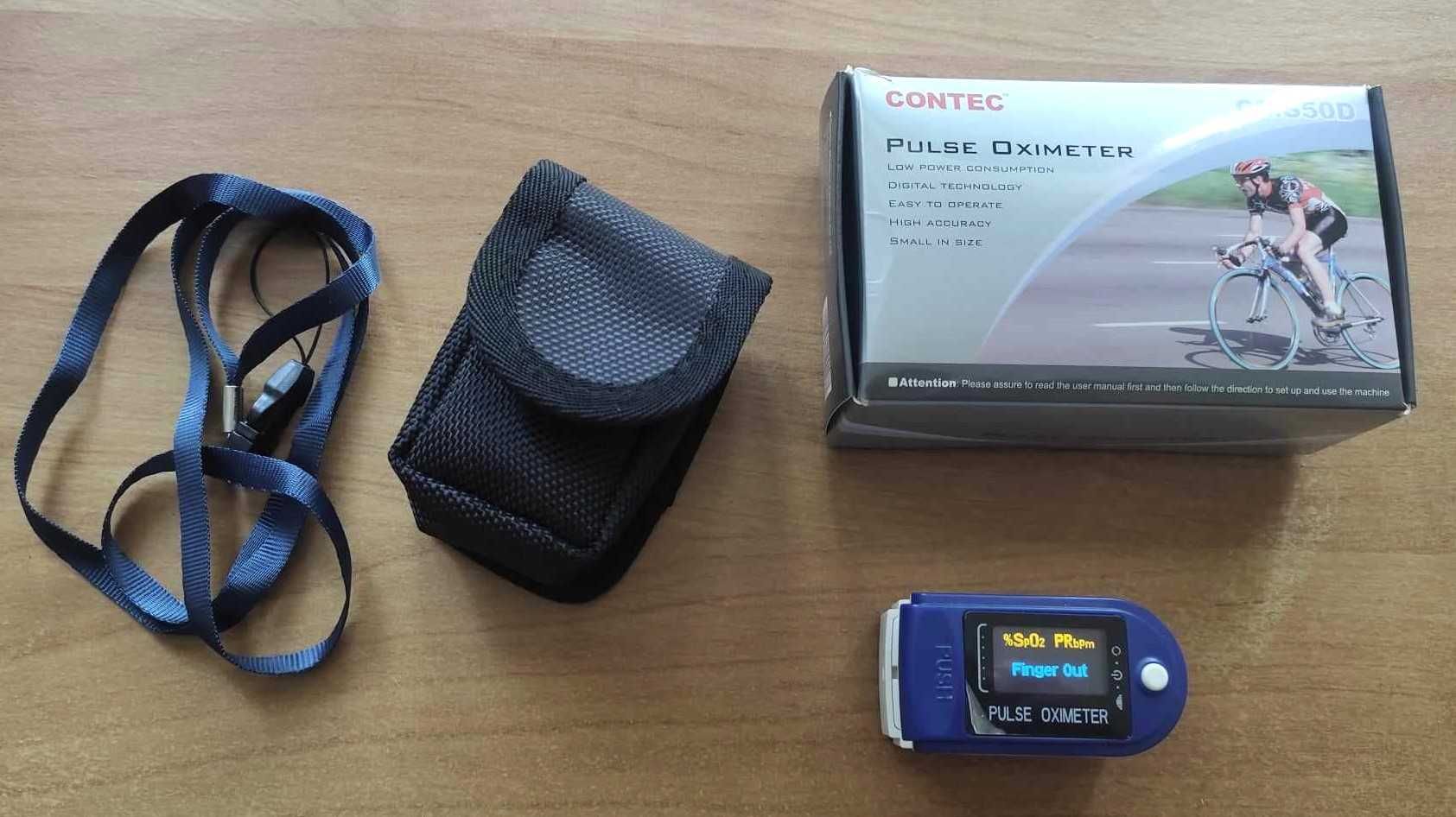 Pulsoksymetr na palec Contec CMS50D - zestaw