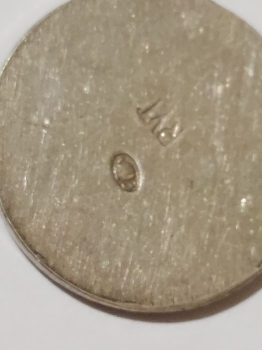 Srebrny stary wisiorek Rytosztuka znak zodiaku baran