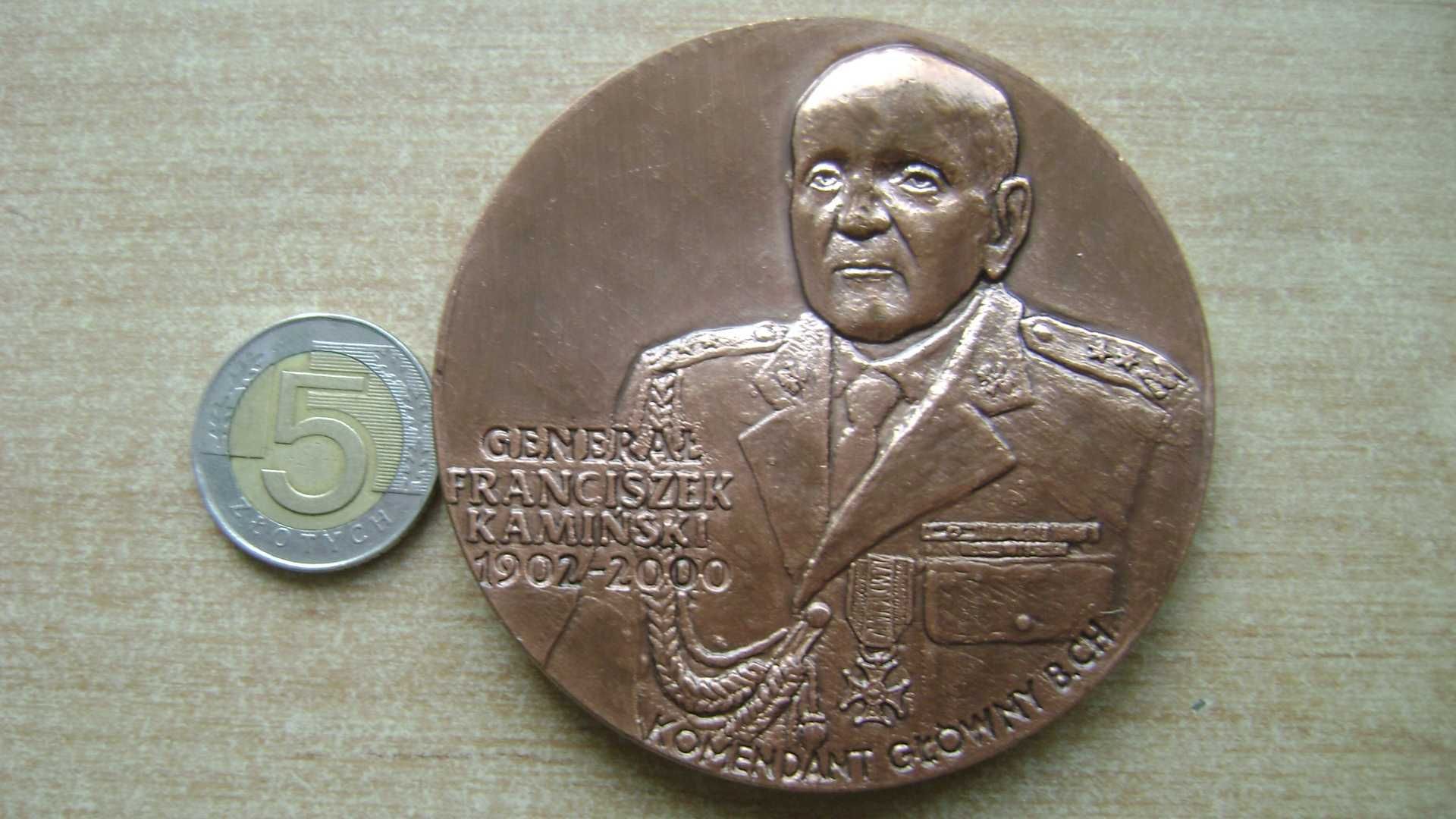 Starocie z PRL - Militaria = Medal 60 rocznica Batalionów Chłopskich