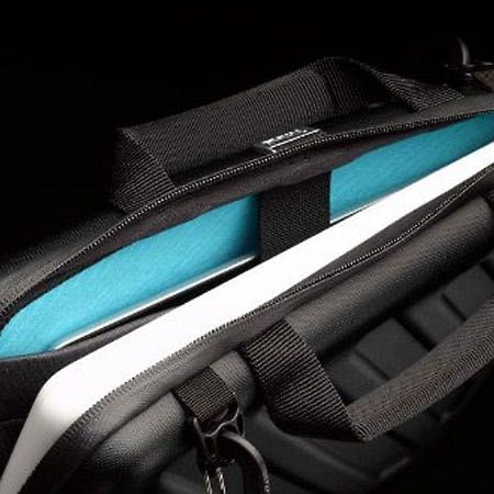 Захисний чохол-сумка Thule Gauntlet Attaché для MacBook Pro/Air 13"