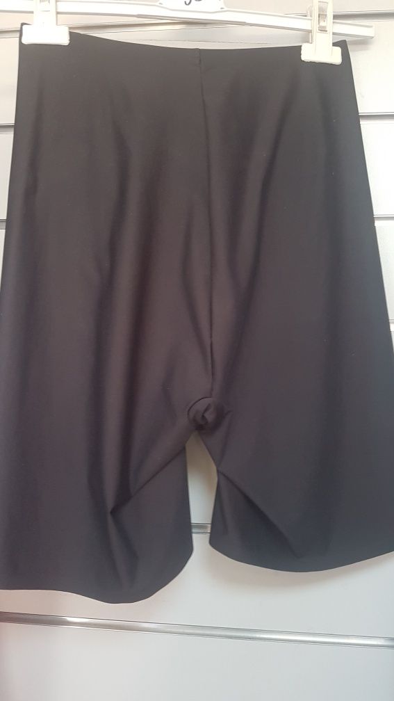 Triumph Medium Shaping Series Figi modelujące damskie czarne M pants