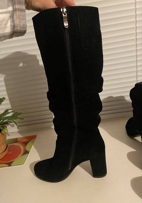 Замшеві осінні чоботи 38 розм.