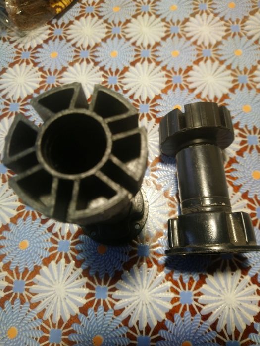 Меблеві ніжкаи 110 мм регулюєма,міцна з якісного пластика,15 штУкраїна