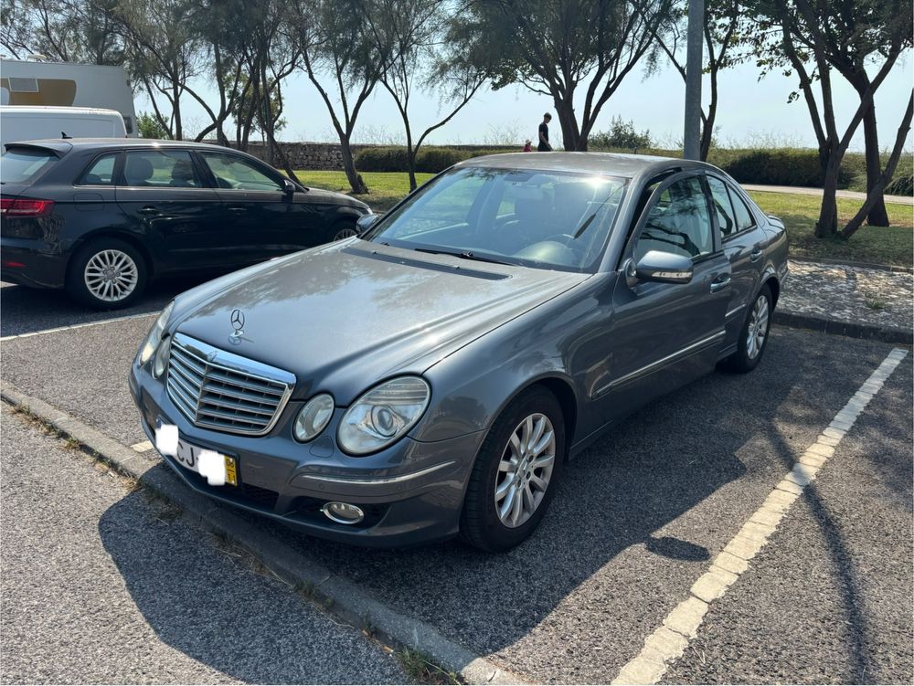 Mercedes-Benz E 220 CDI Automático NACIONAL/IUC antigo