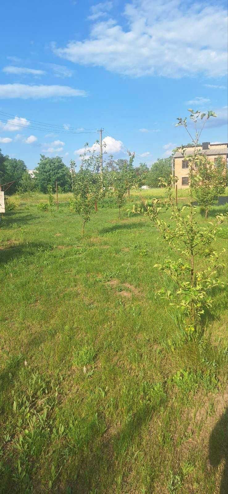 У продажу сучасний будинок