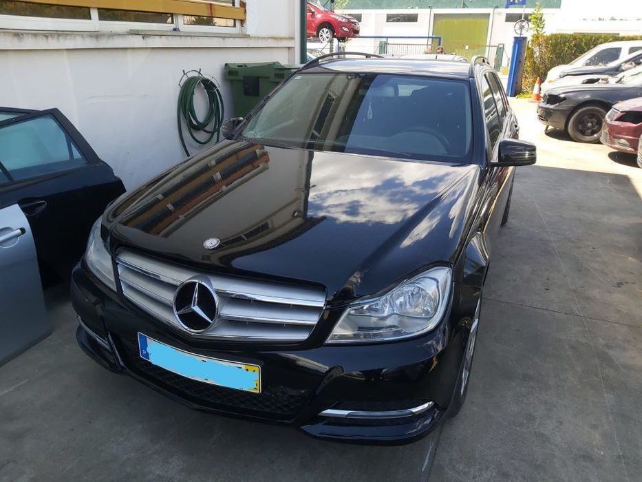 Mercedes C 220 CDI (W204) Restyling ás peças