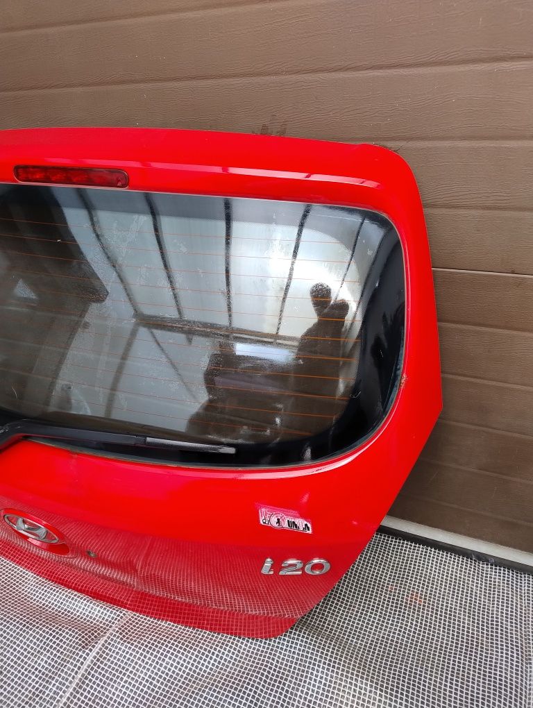Hyundai i20 klapa bagażnika kompletna 08-12 r. kluczyk kod koloru BH