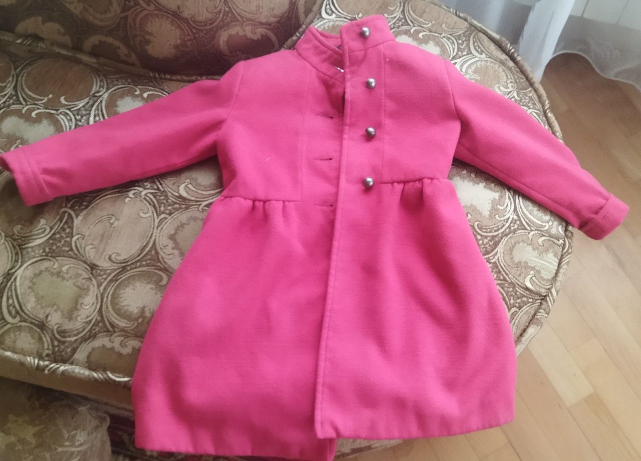Пальто для дівчинки демисезон