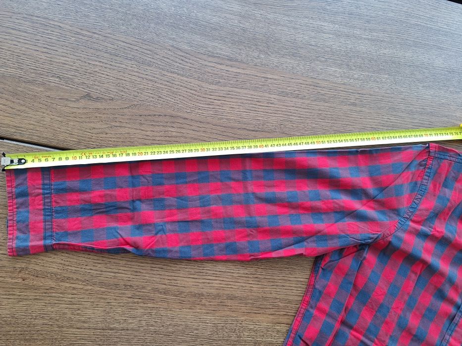 Camisa xadrez Hollister manga comprida. Tam. L